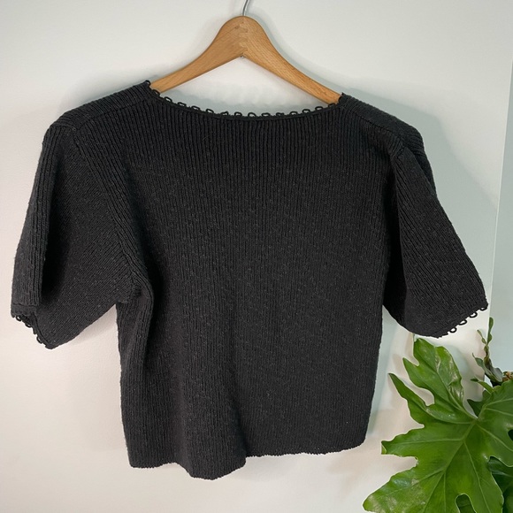 John P knit works 100% cotton made in Greece boxy cropped knit shirt - Picture 12 of 13